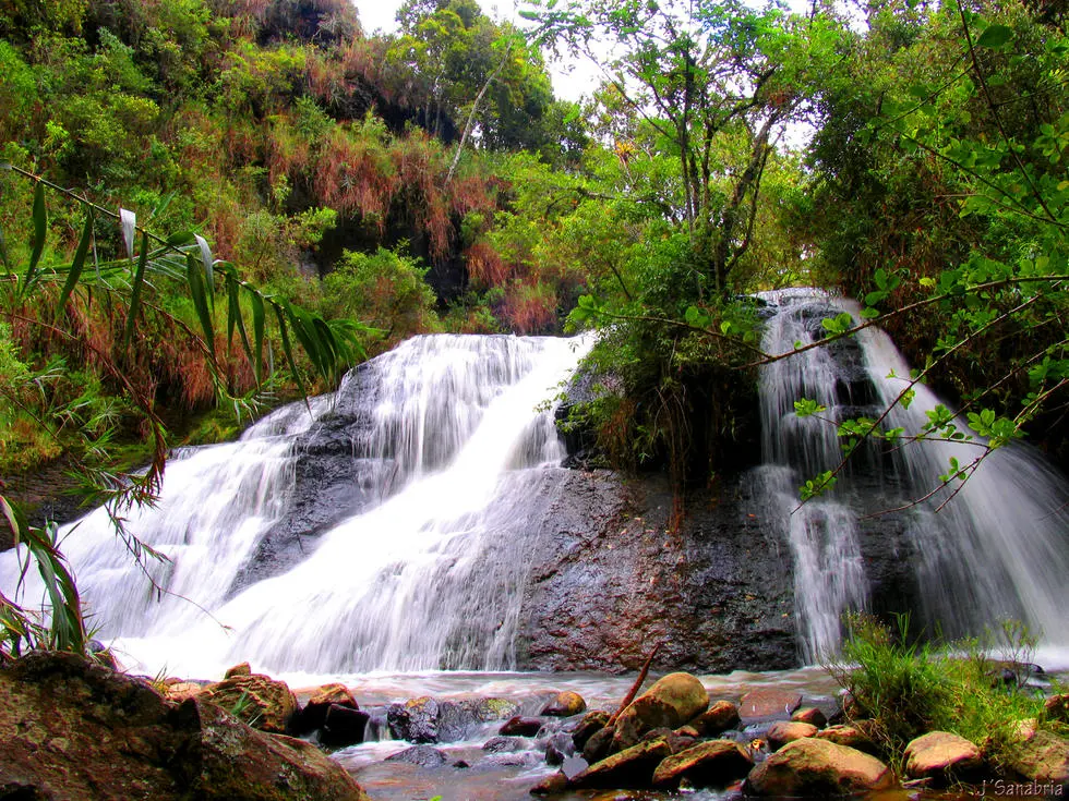 Cascadas en Colombia Periquera