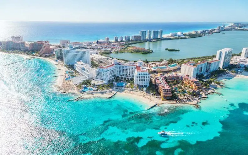 cancun - 3 destinos preferidos para vacaciones internacionales de los colombianos