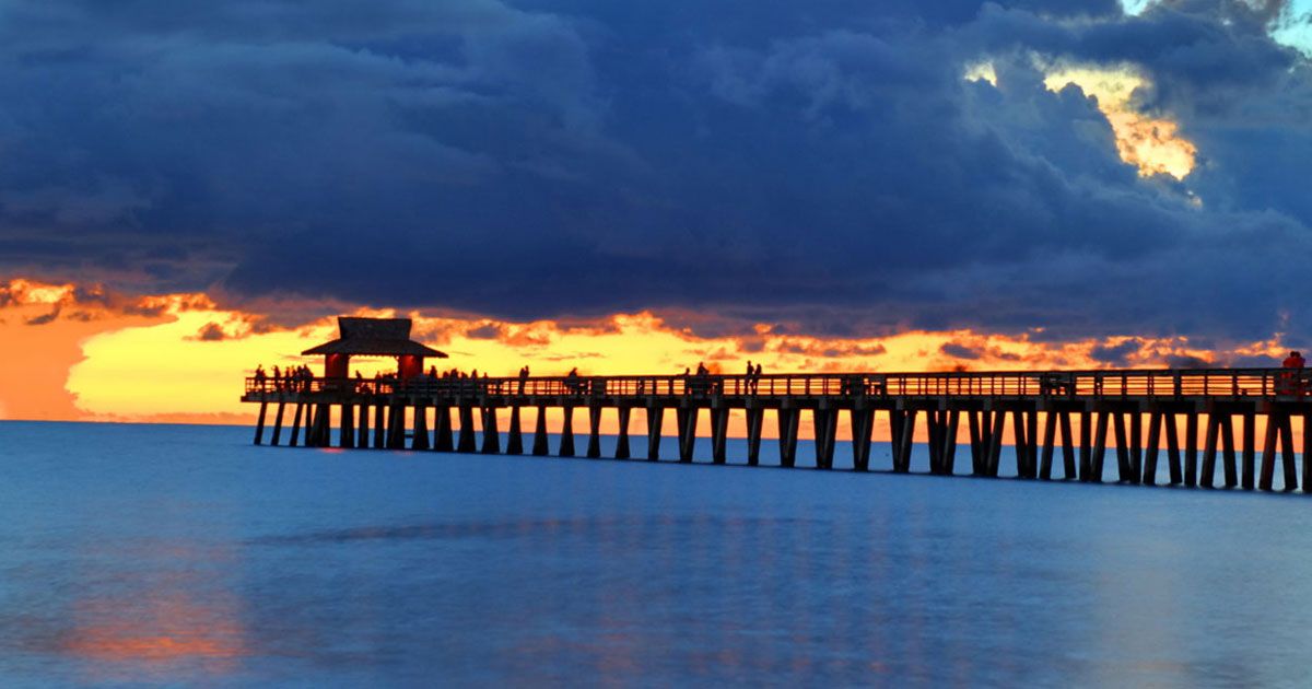 Renta Car Miami - Las mejores playas en Florida - Naples Municipal Beach & Fishing Pier