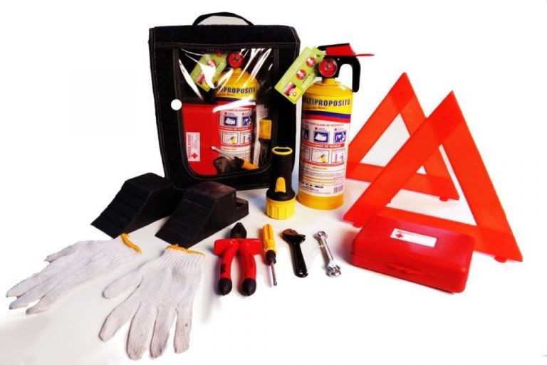 Kit de carretera para el viaje ¿sabes qué debe llevar?