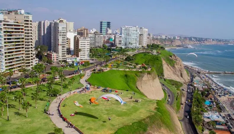 Renta de Autos en Lima - Destinos internacionales para viajar con mama