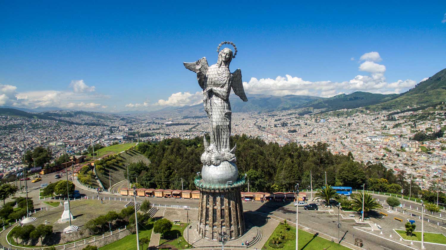 ¿Qué hacer en Quito? - El Panecillo y la Virgen del Panecillo