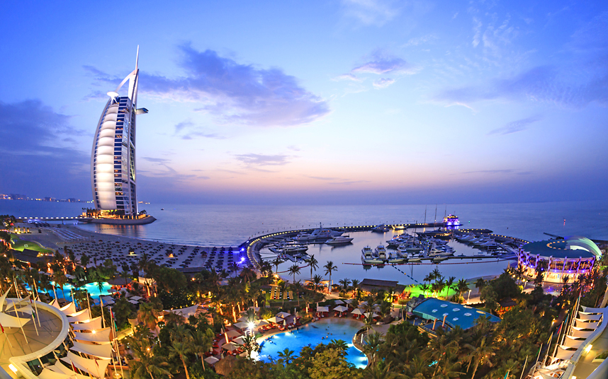 Destinos internacionales baratos para viajar cada mes - Dubai