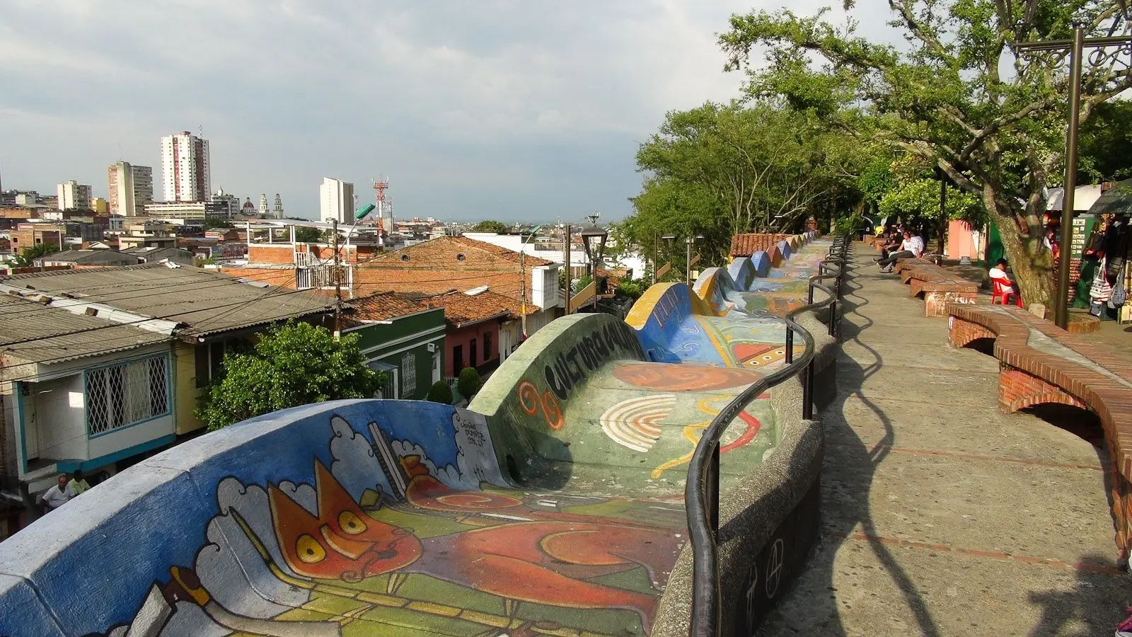 Planes para hacer en Cali - Parque Artesanal Loma de la Cruz