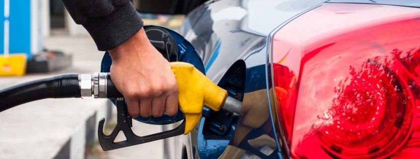 Alquilar-Carro- Gasolina