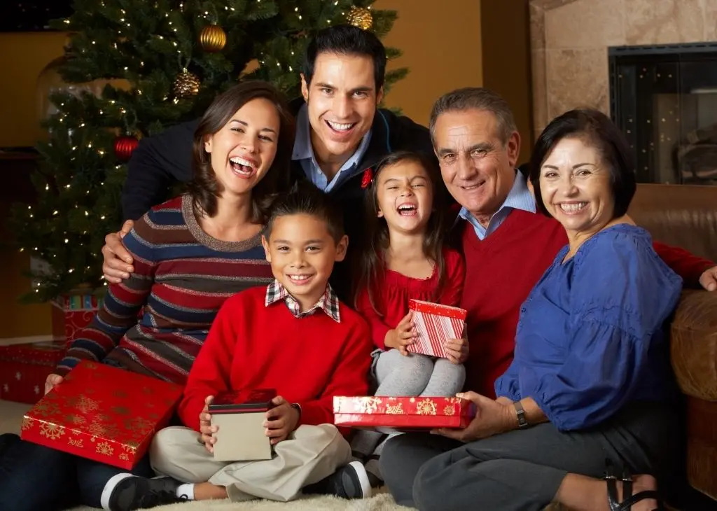 Colombia para fin de año - Familia en Navidad