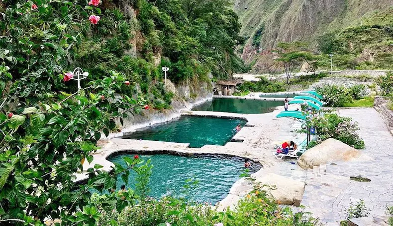 Termales en Latinoamerica - Alquiler de Carros