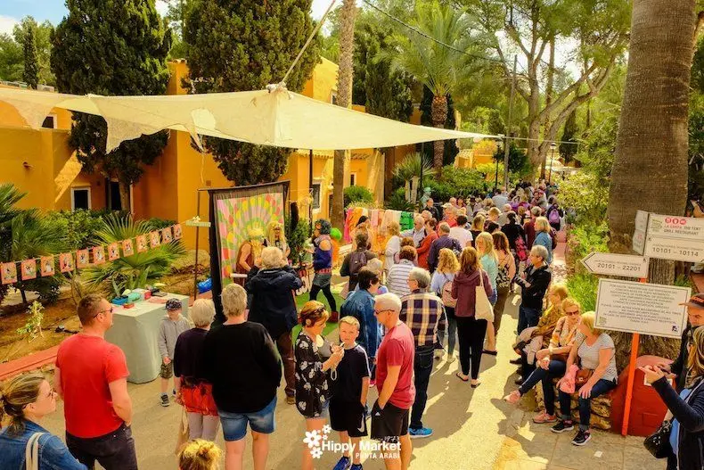 Hippy Market Punta Arab