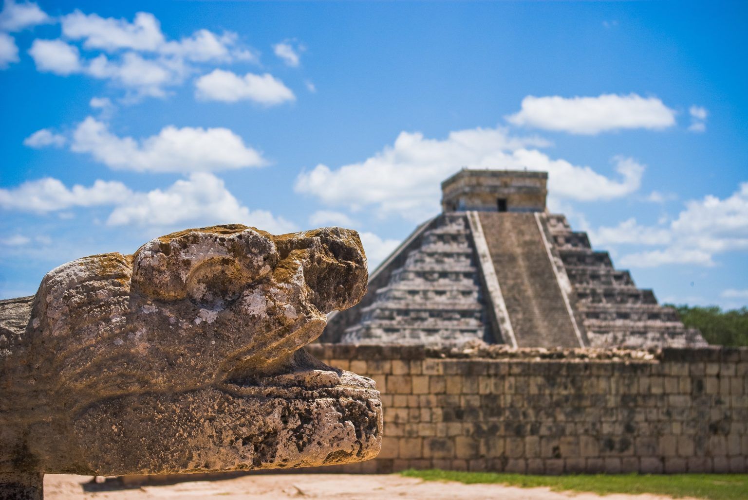 Descubre la Riviera Maya: Explora los Tesoros Ocultos con tu carro de Alquiler