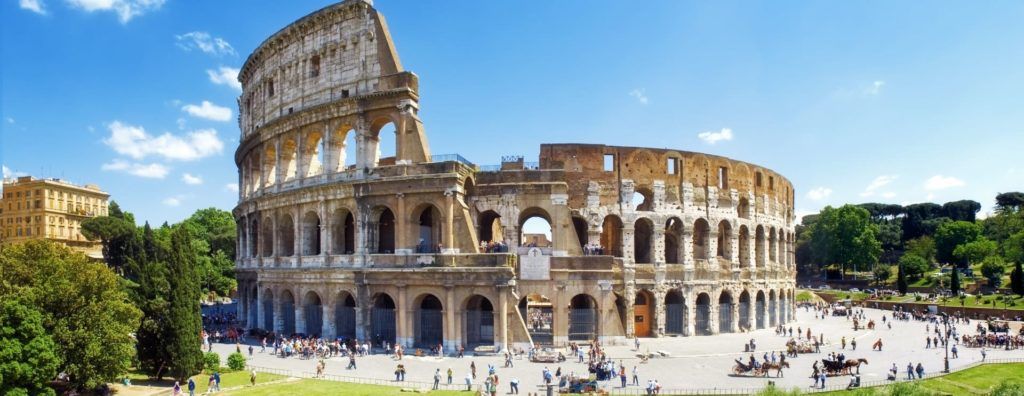 Coliseo Romano lugares para visitar en Italia
