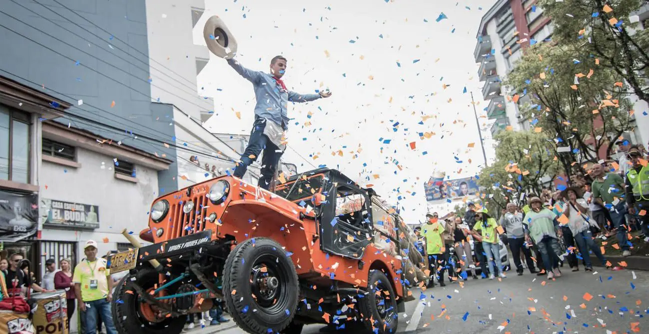 alquiler de carros feria de Manizales